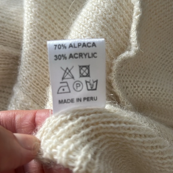 Simply Natural cream alpaca sweater - Picture 7 of 8